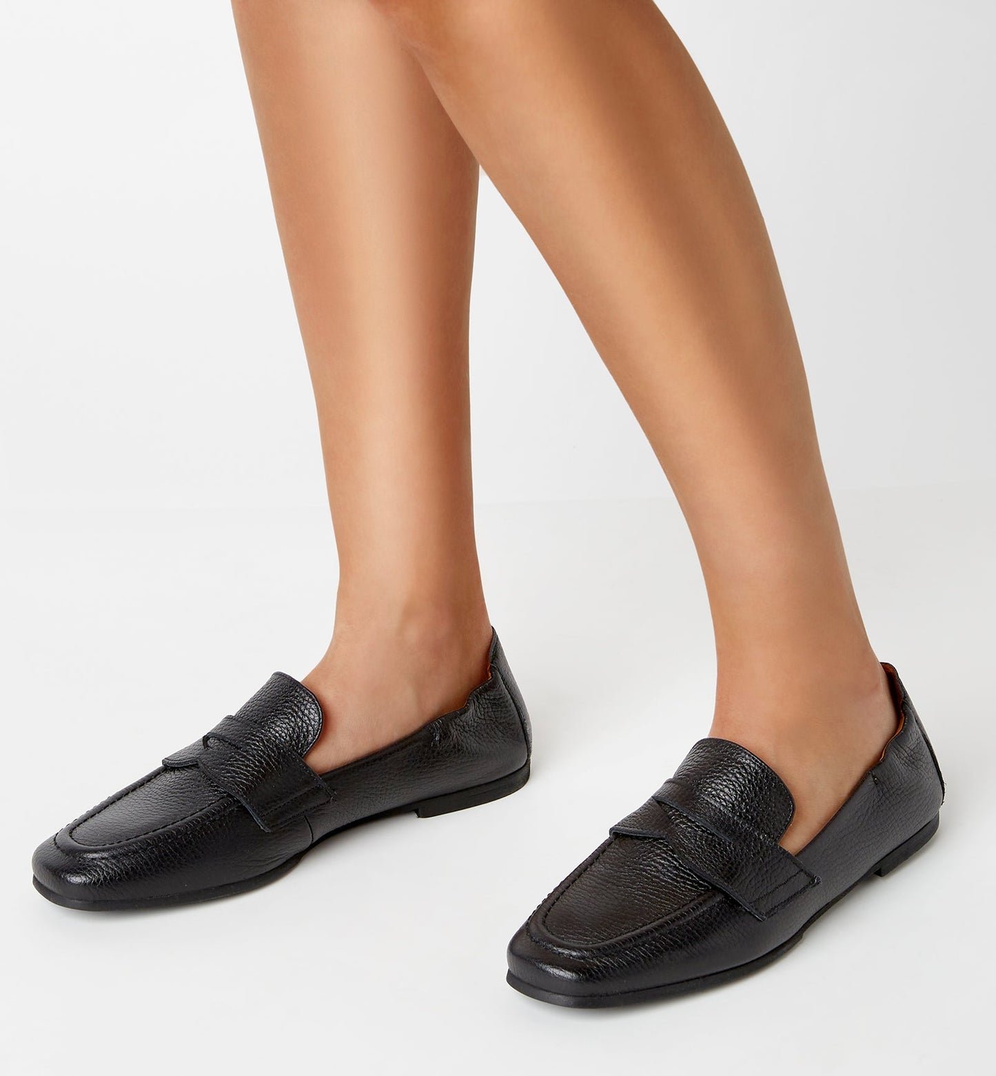 La Canadienne KITSON PEBBLED LEATHER LOAFER Women