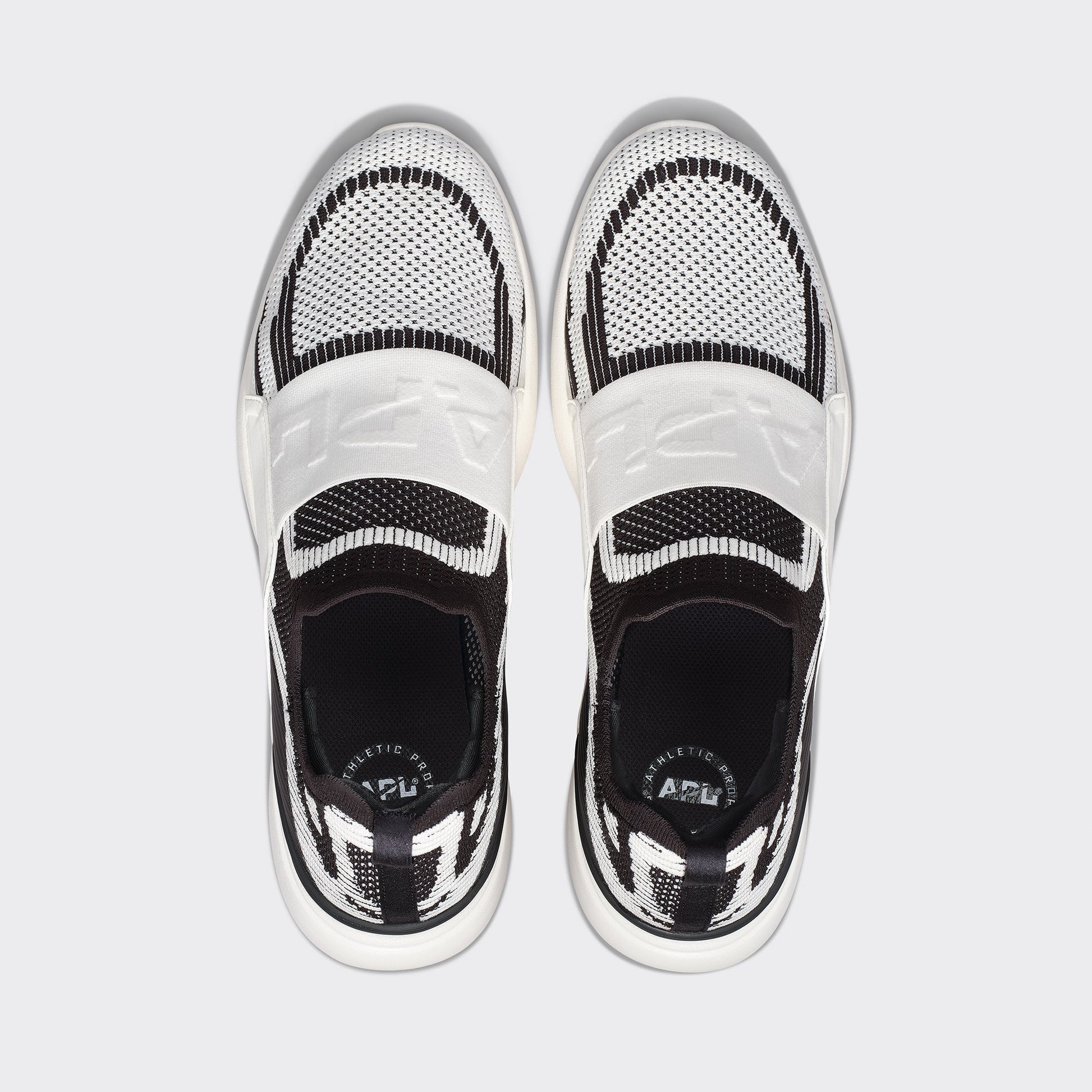 APL TechLoom Bliss Ivory / Black / Ribbed