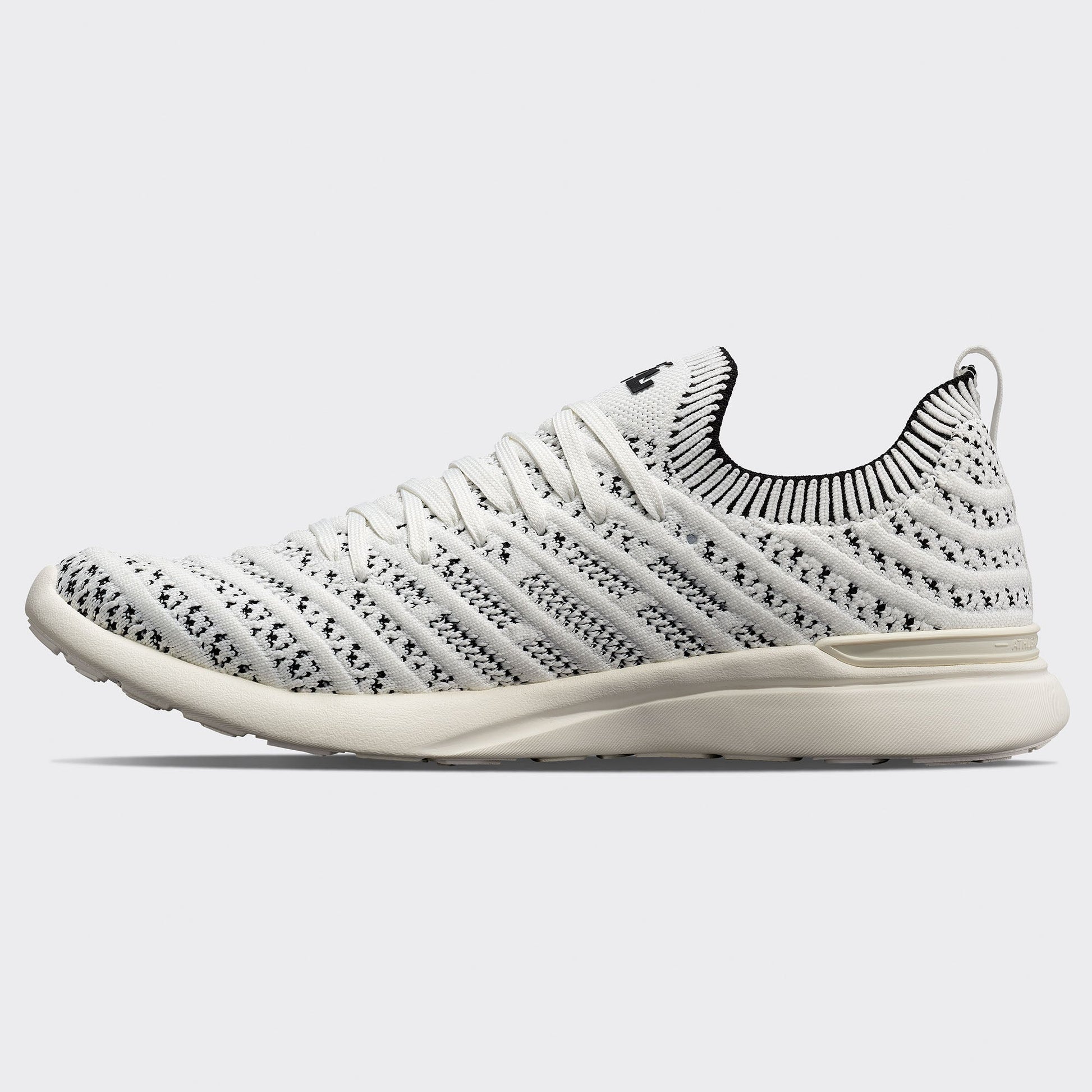 APL TechLoom Wave Ivory / Black / Ivory
