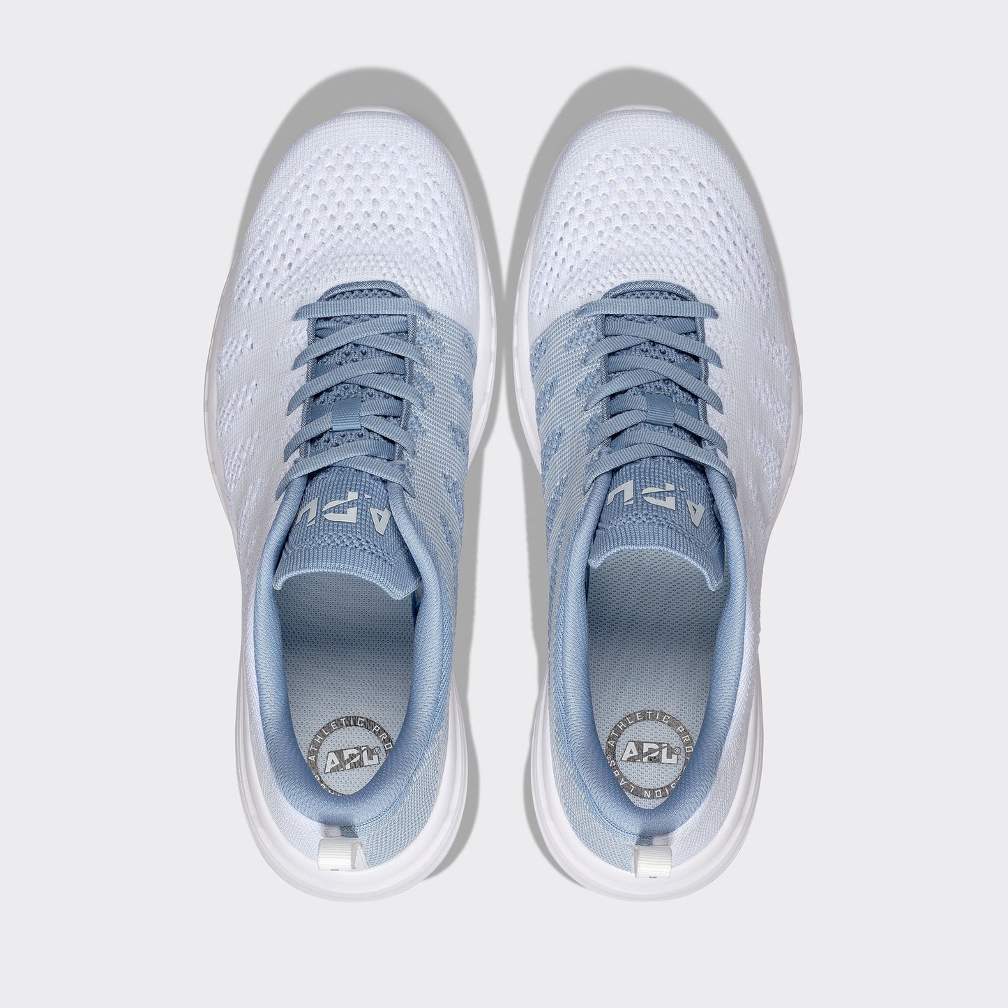 APL TechLoom Pro White / Heritage Blue / Freeze