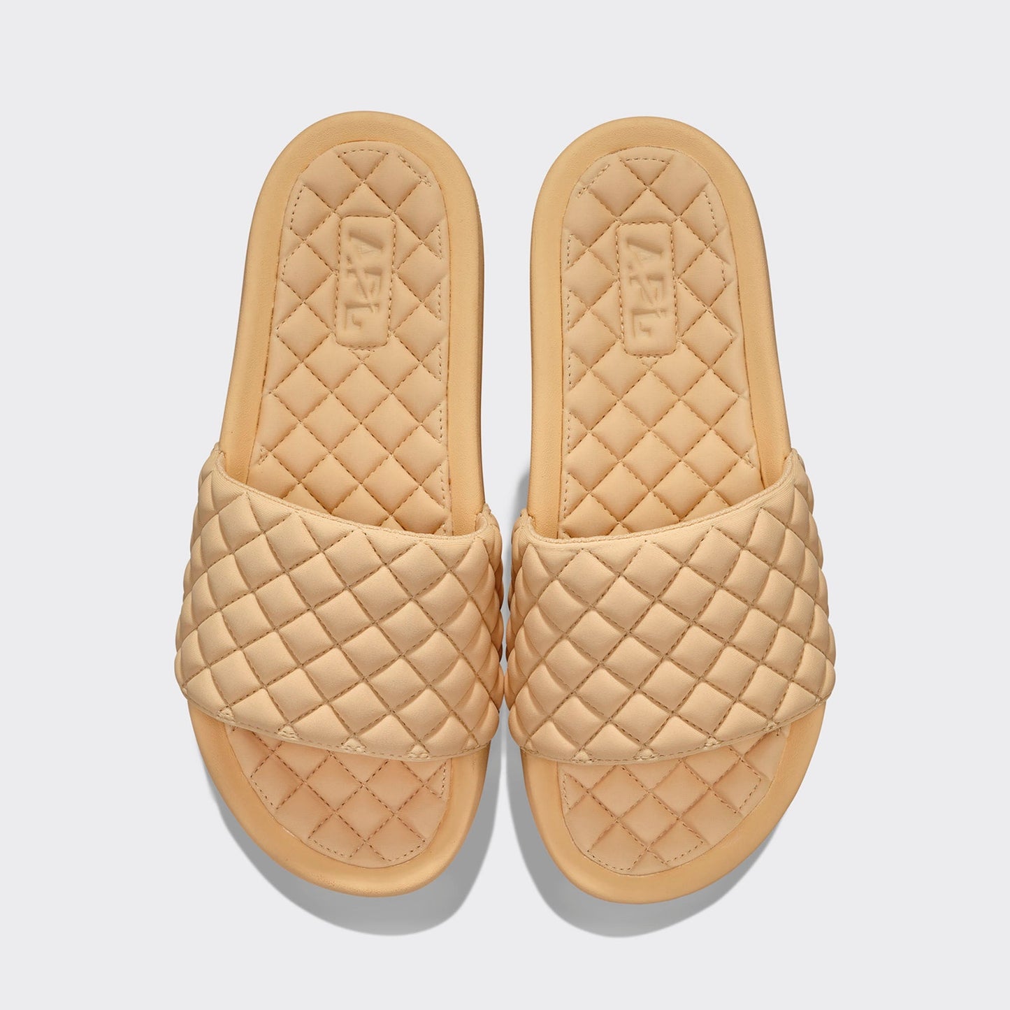 APL Lusso Pool Slide Camel