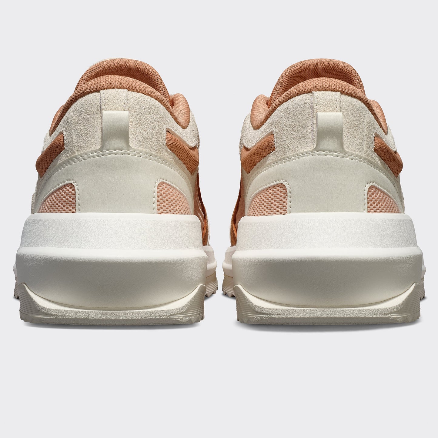 APL Jogger Desert Sand / Alabaster / Almond Butter