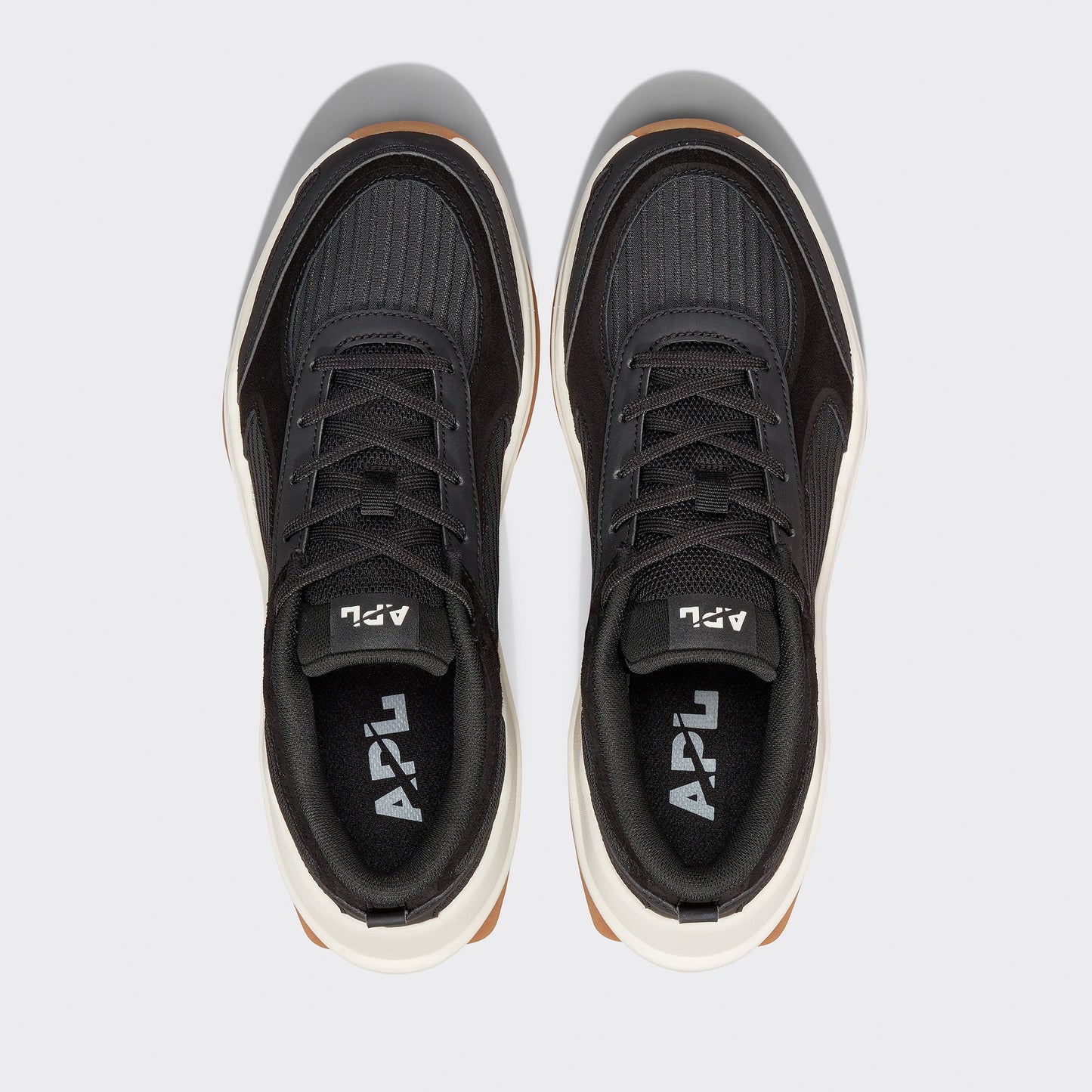 APL Jogger Black / Ivory / Gum