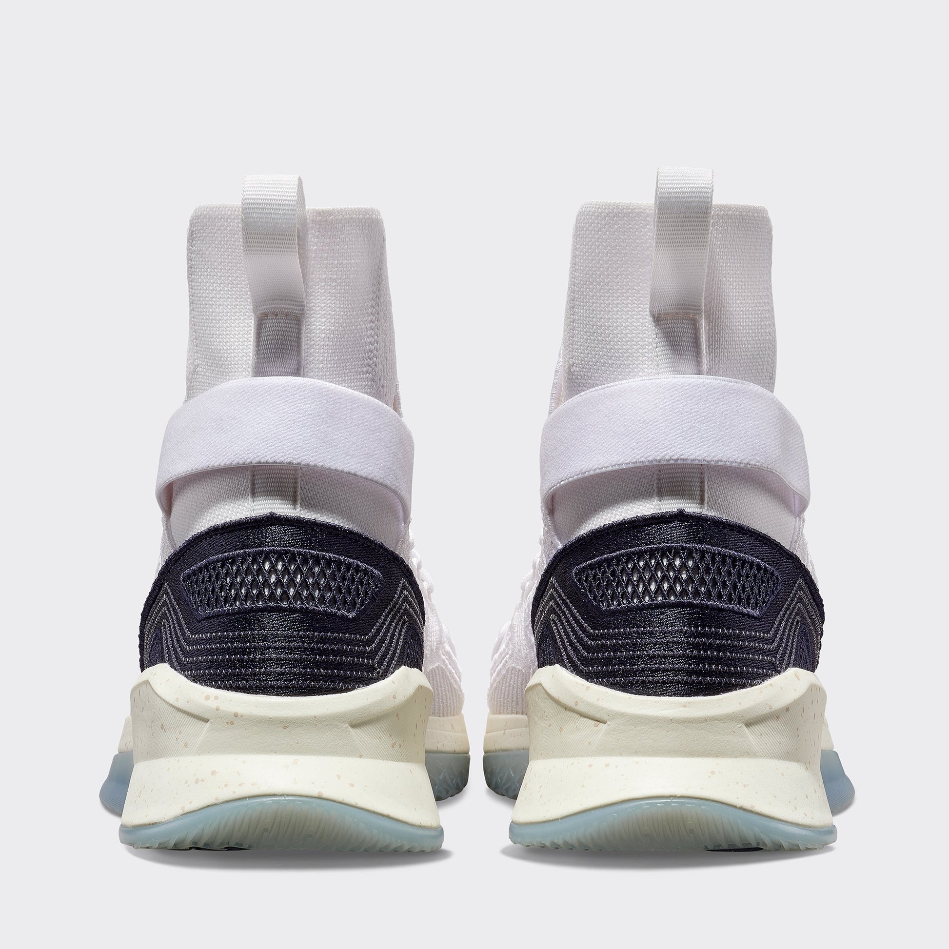 APL Concept X White / Pristine / Navy