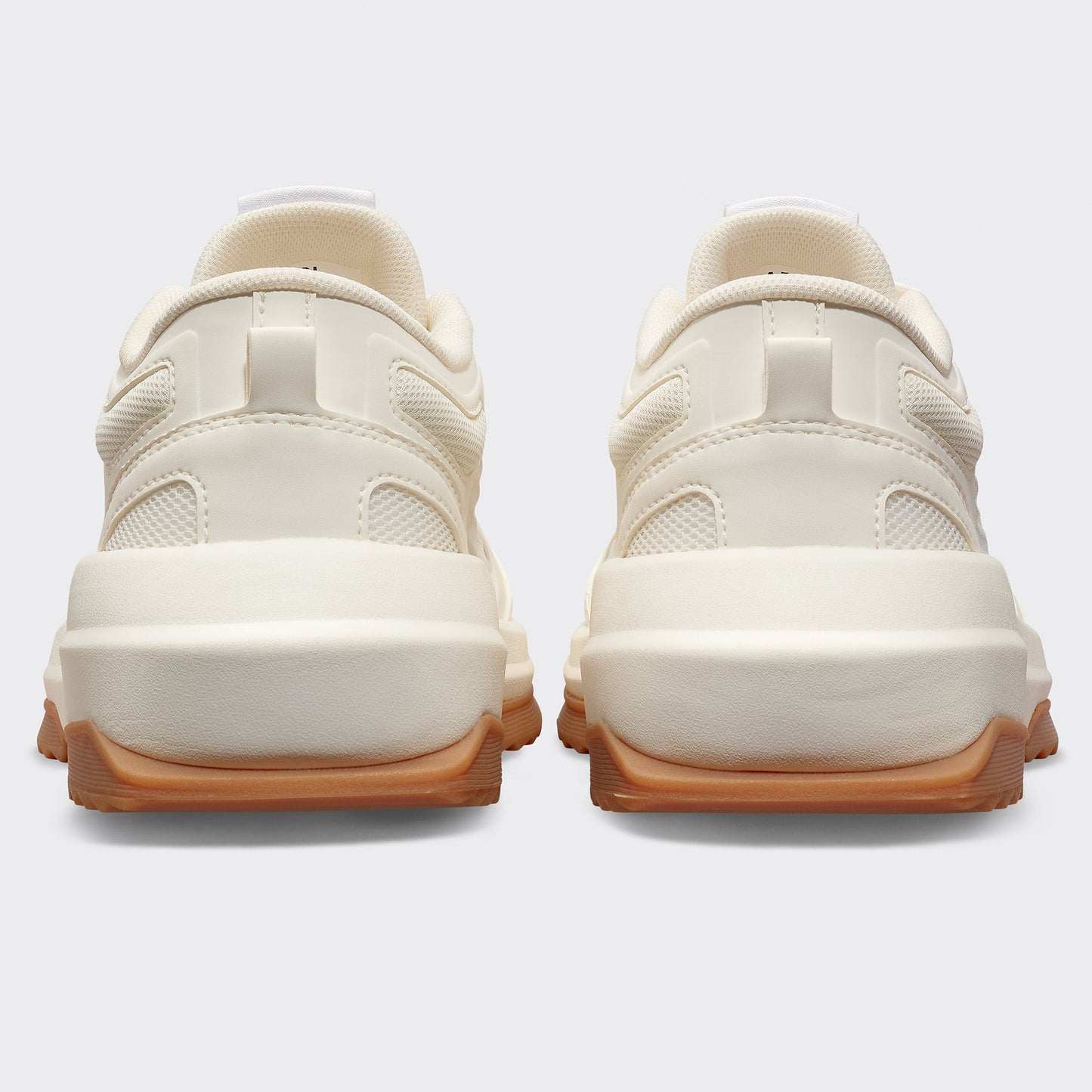 APL Jogger Ivory / Black / Gum