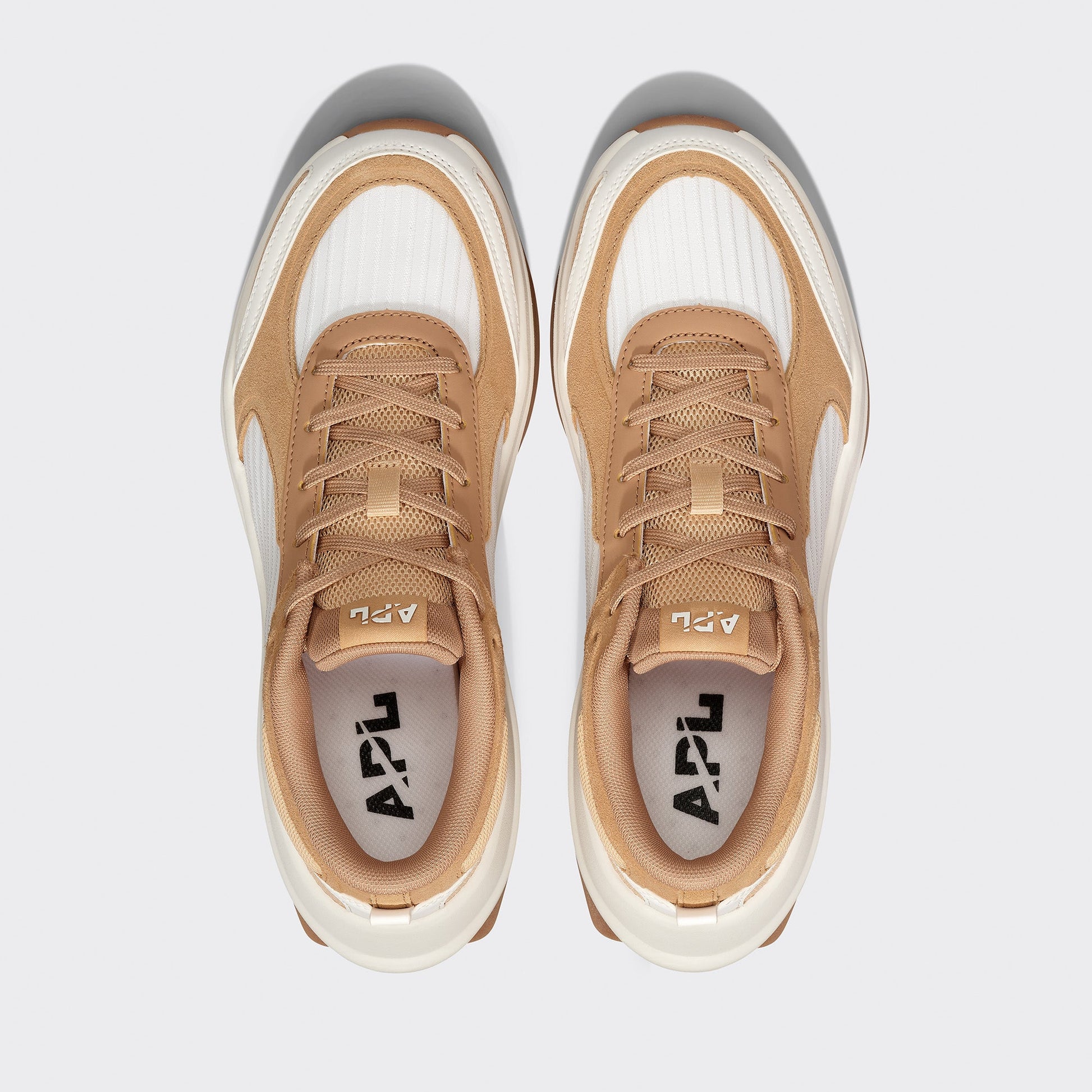 APL Jogger Ivory / Tan / Sunkissed