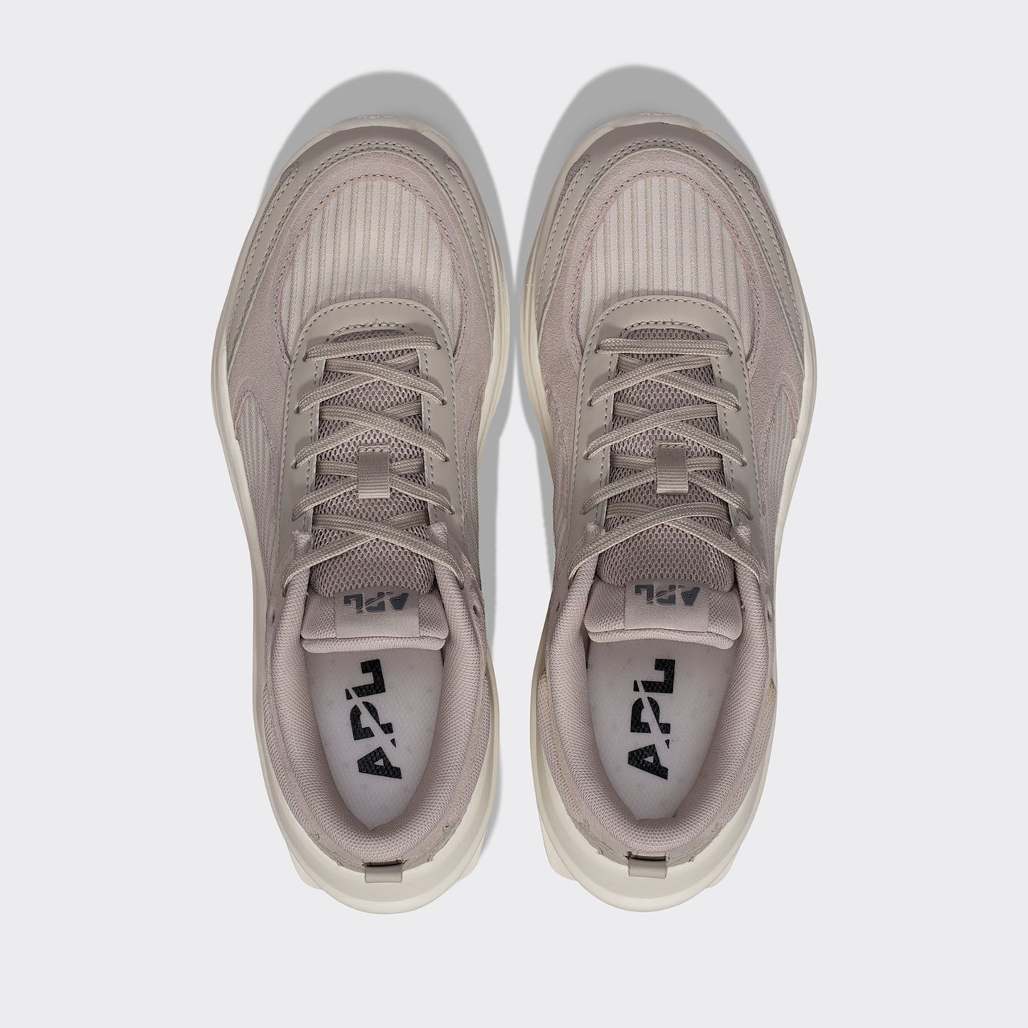 APL Jogger Clay / Ivory / Smoke