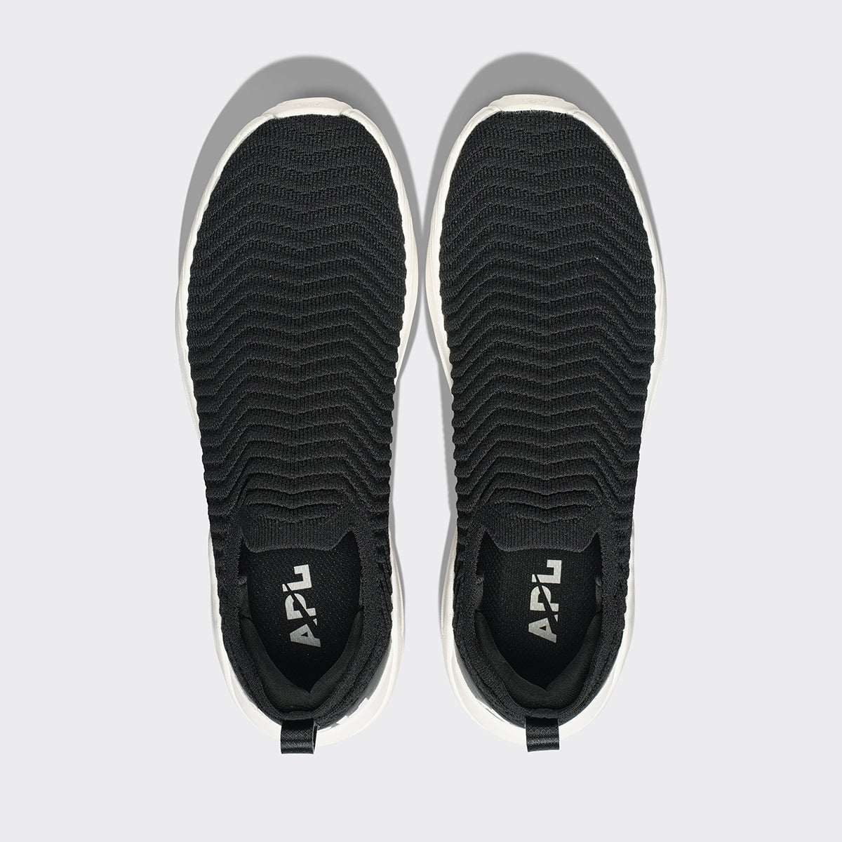 APL TechLoom Traveler Black / Ivory