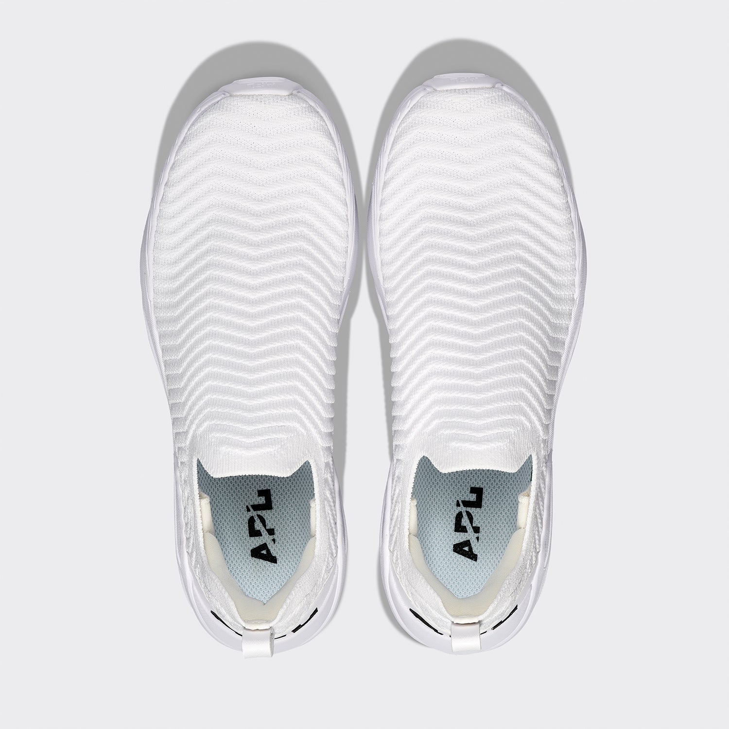 APL TechLoom Traveler White / Black