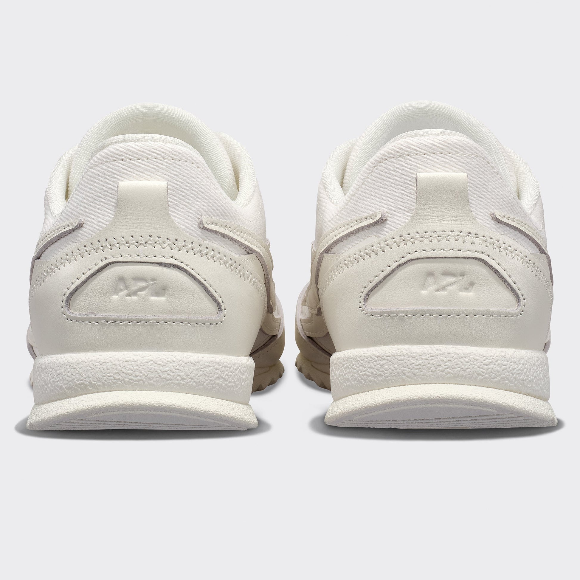 APL APL Riviera Ivory