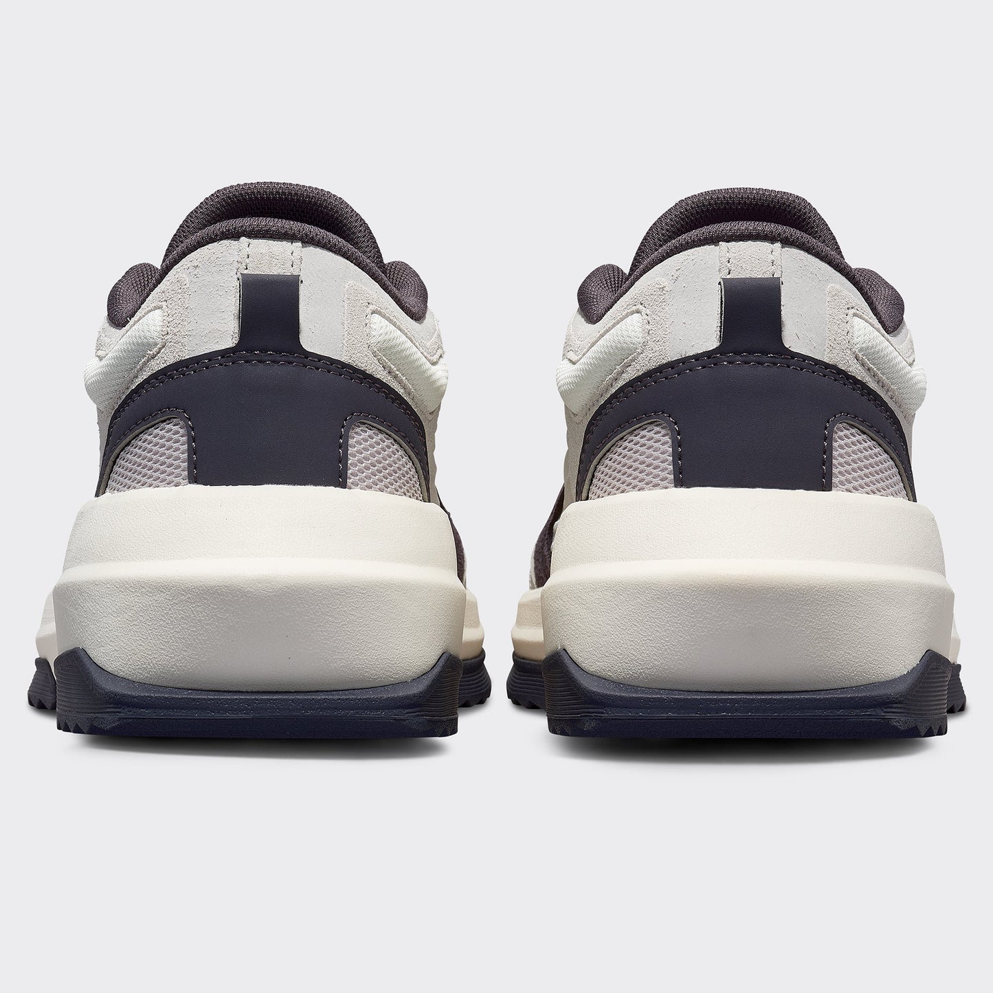 APL Jogger Harbor Grey / Ivory / Iron