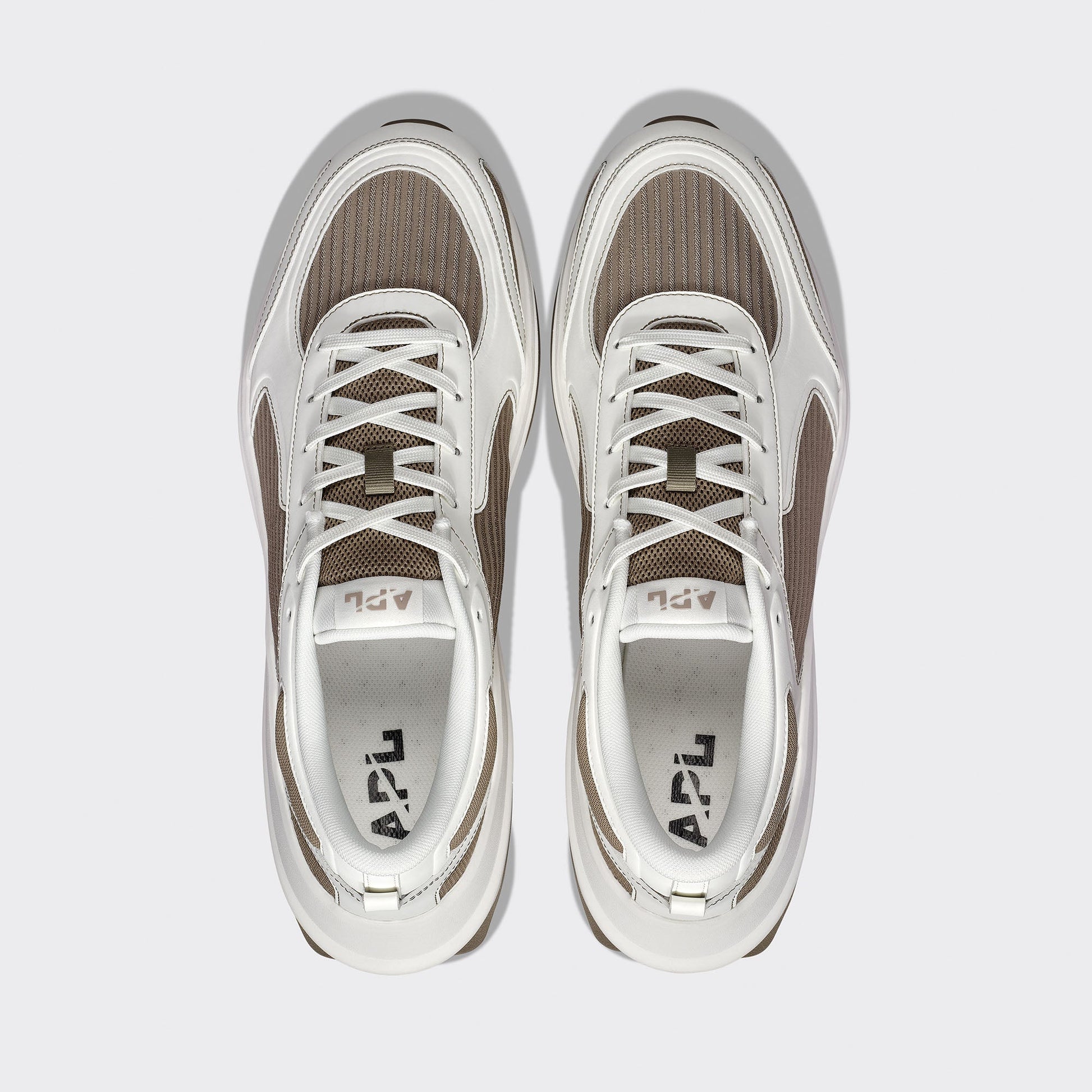 APL Jogger Ivory / Cobblestone