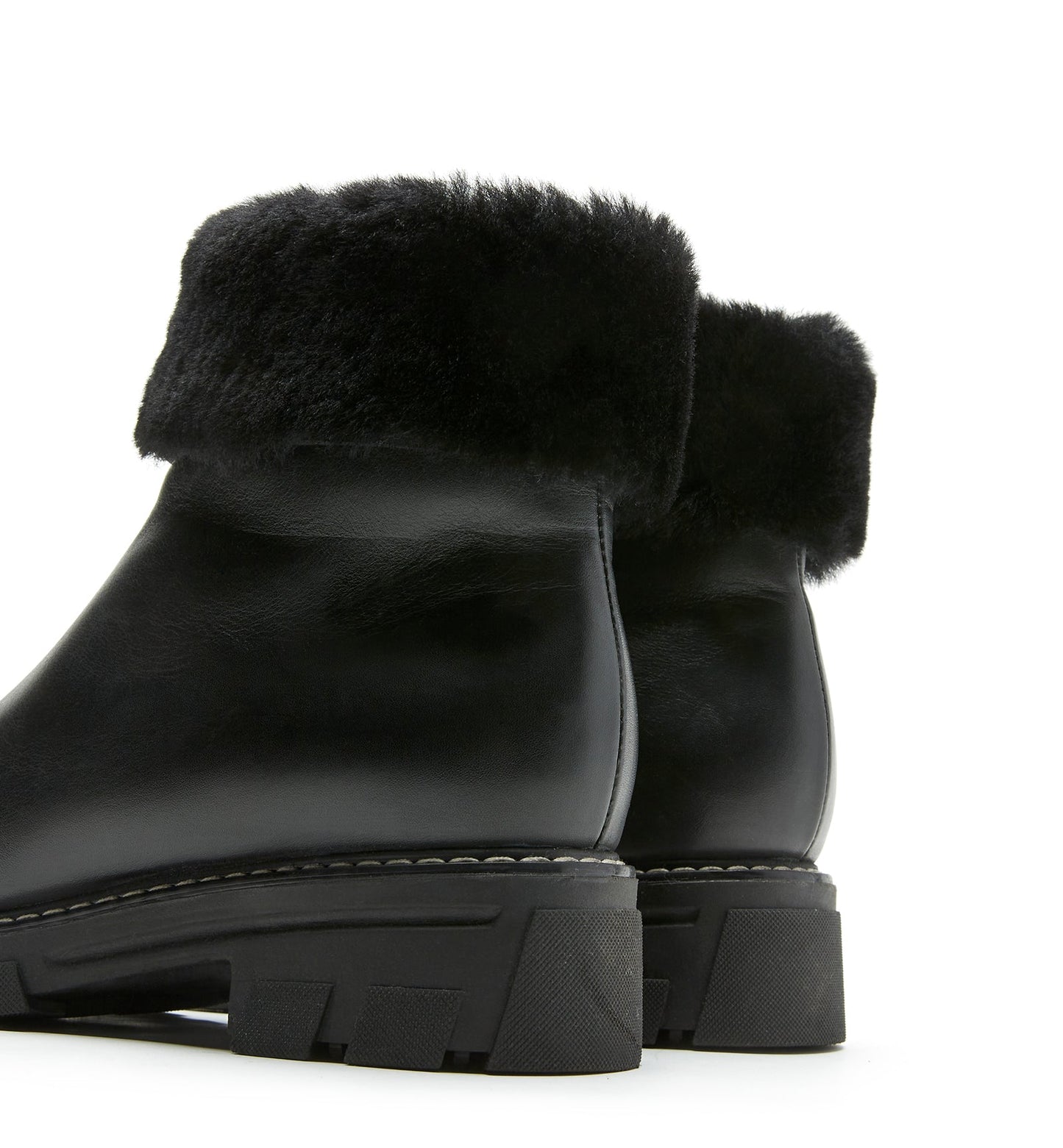 La Canadienne ABBA SHEARLING-LINED LEATHER BOOTIE Women