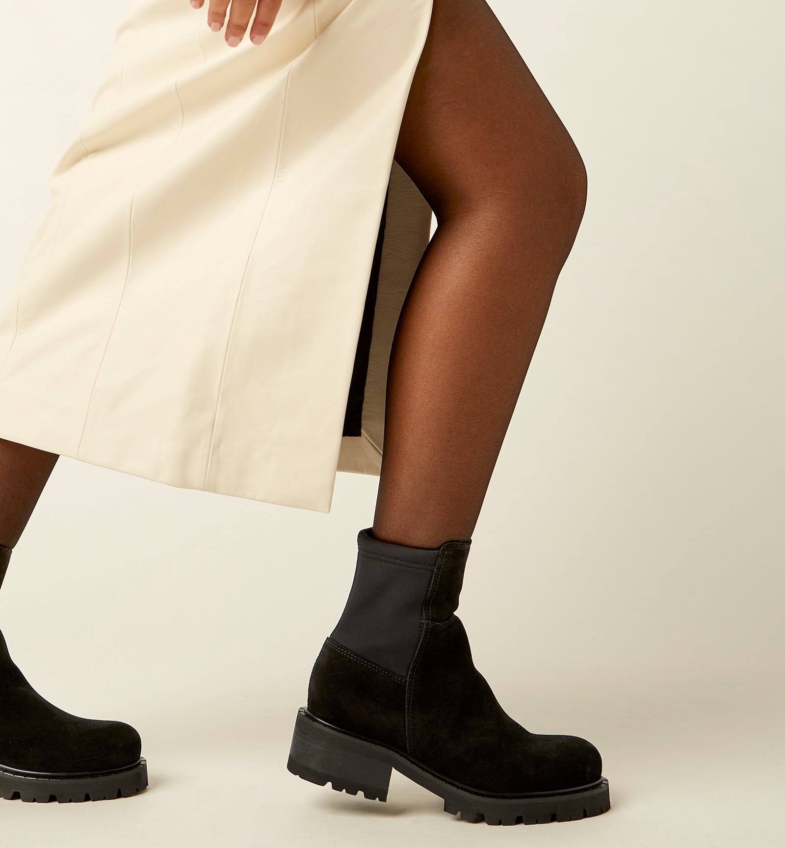 La Canadienne COLT SUEDE BOOTIE Women