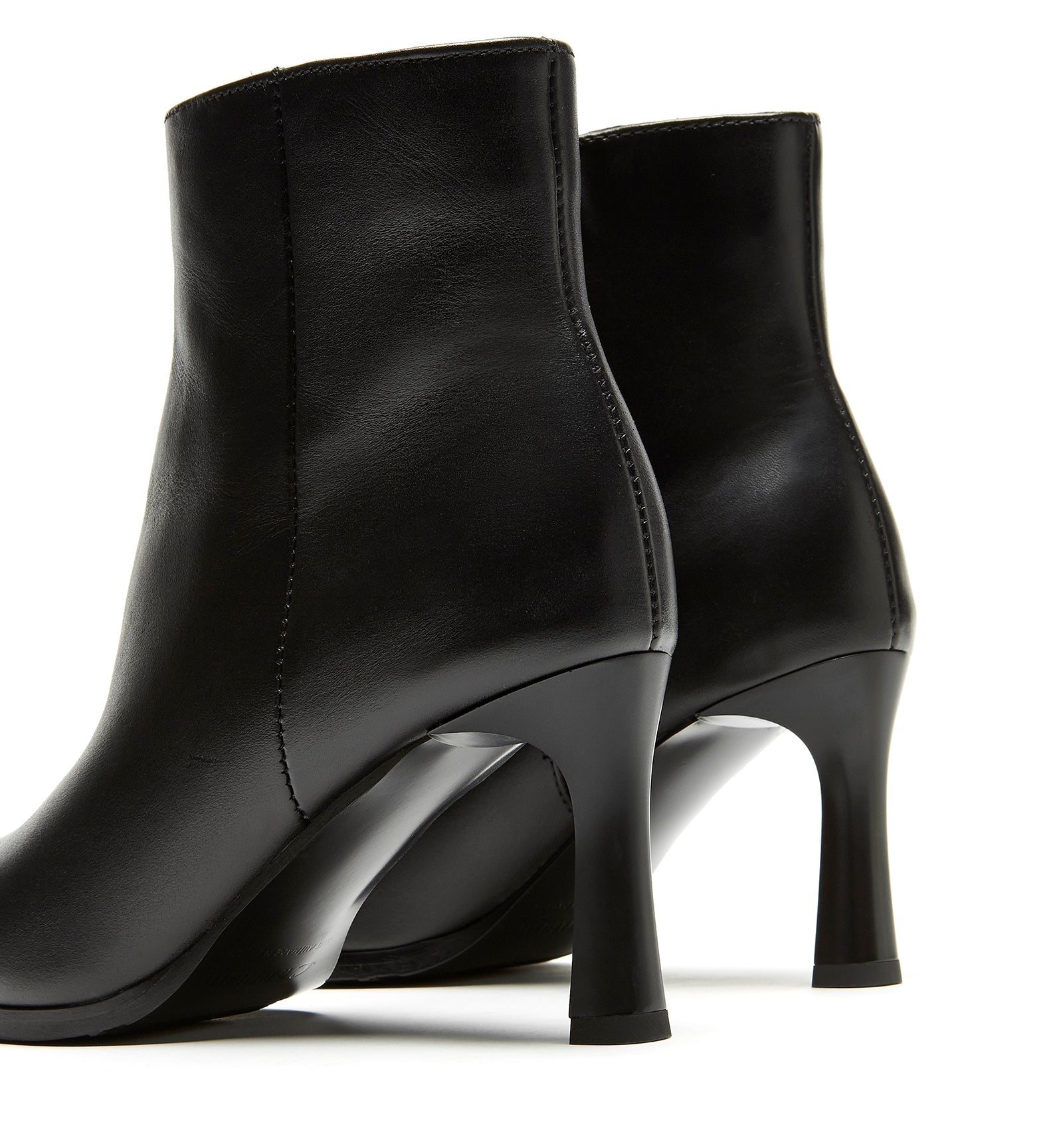 La Canadienne ELLENOR LEATHER BOOTIE Women
