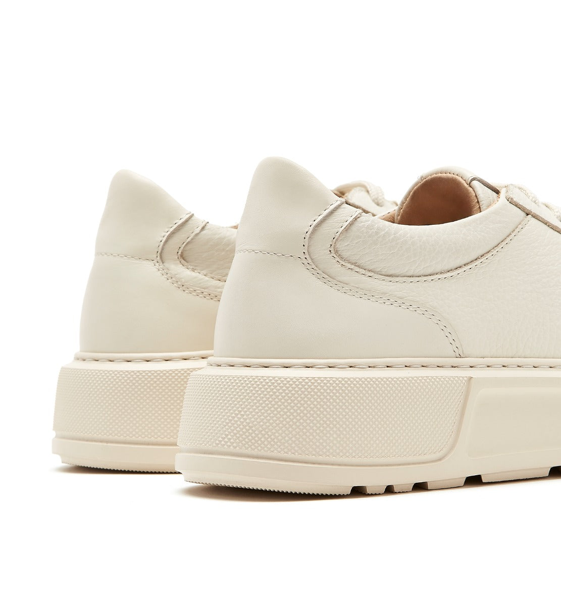 La Canadienne KLAY PEBBLED LEATHER SNEAKER Women