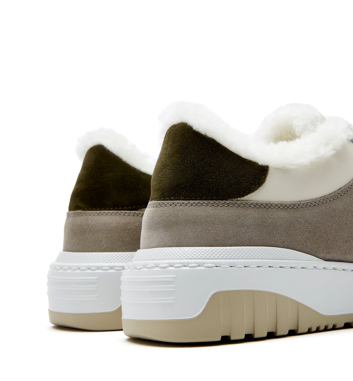 La Canadienne KIMMIE SHEARLING-LINED SUEDE SNEAKER Women
