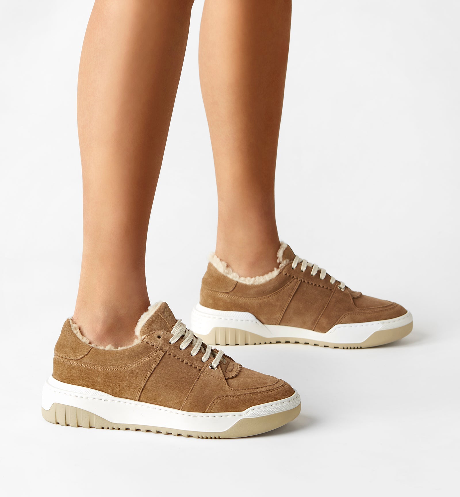 La Canadienne KLARE SHEARLING-LINED SUEDE SNEAKER Women