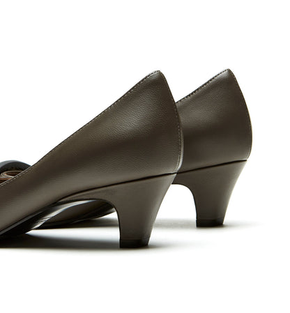 La Canadienne ARGO LEATHER KITTEN HEEL PUMP Women