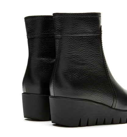 La Canadienne TOKEN PEBBLED LEATHER BOOTIE Women