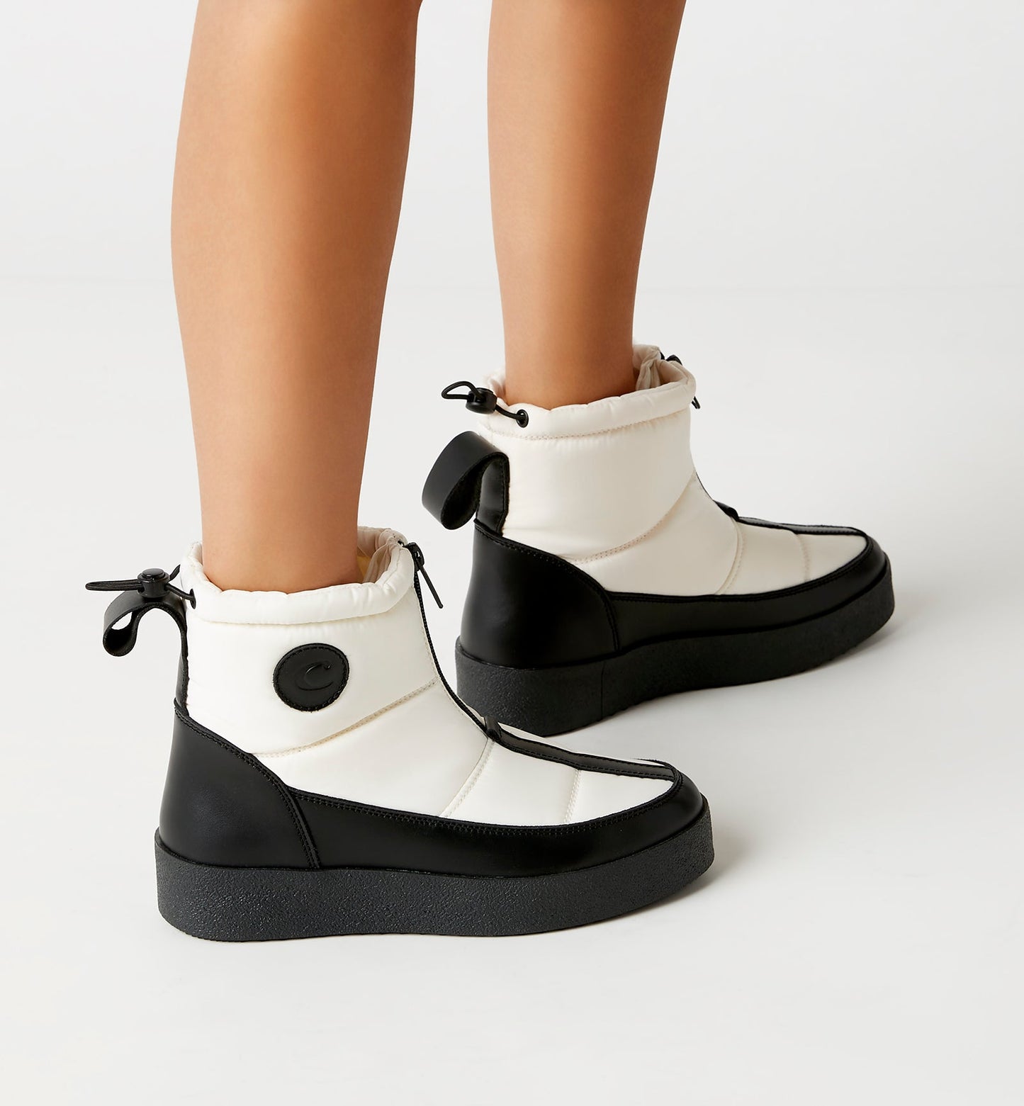 La Canadienne ETHAN SHEARLING-LINED LEATHER BOOT Women