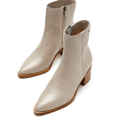 La Canadienne JULIETA PEBBLED LEATHER BOOTIE Women