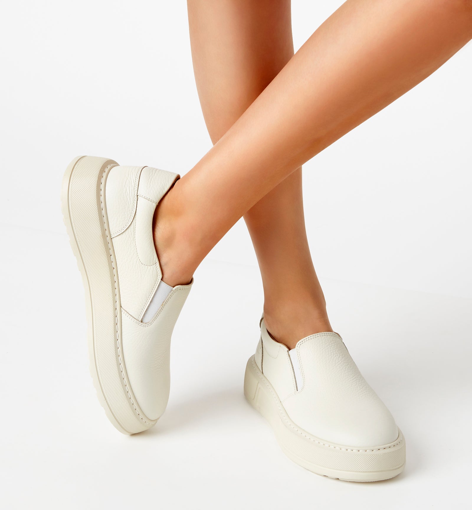 La Canadienne VIRGINIA LEATHER SLIP-ON SNEAKER Women