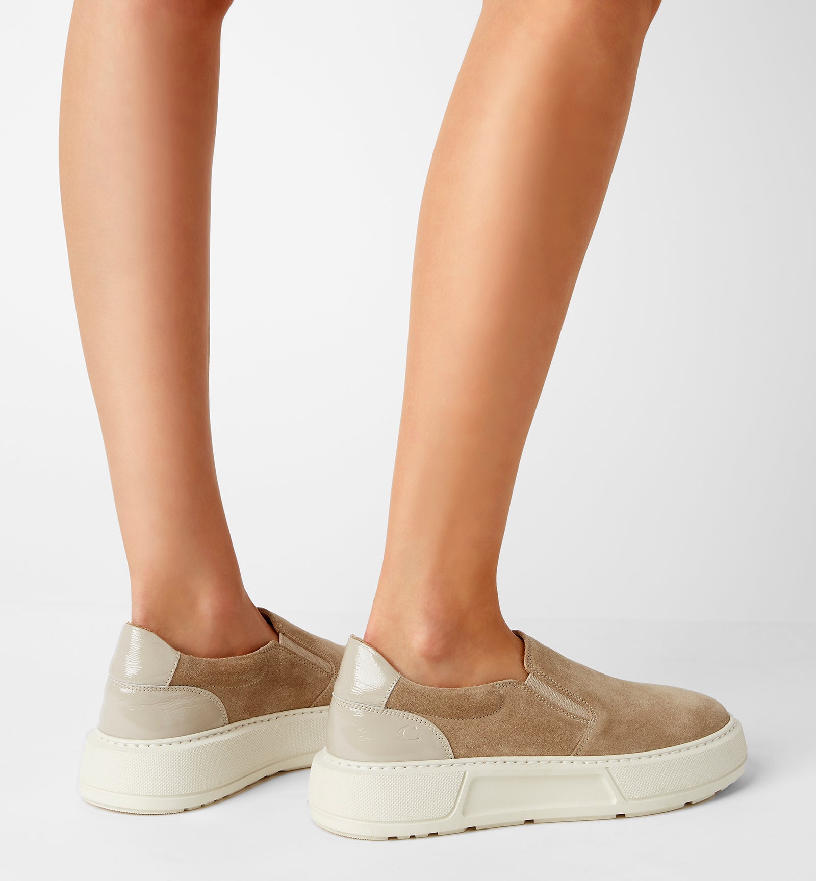 La Canadienne VIRGINIA SUEDE SLIP-ON SNEAKER Women