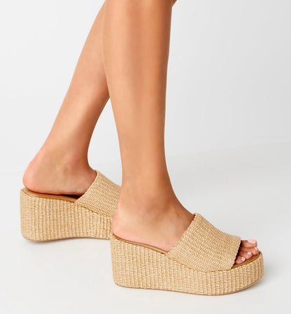 La Canadienne SAMI RAFFIA WEDGE SANDAL Women