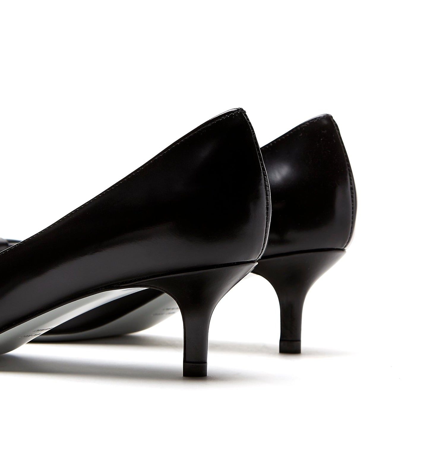 La Canadienne ARLOW KITTEN HEEL SHINE LEATHER PUMP Women