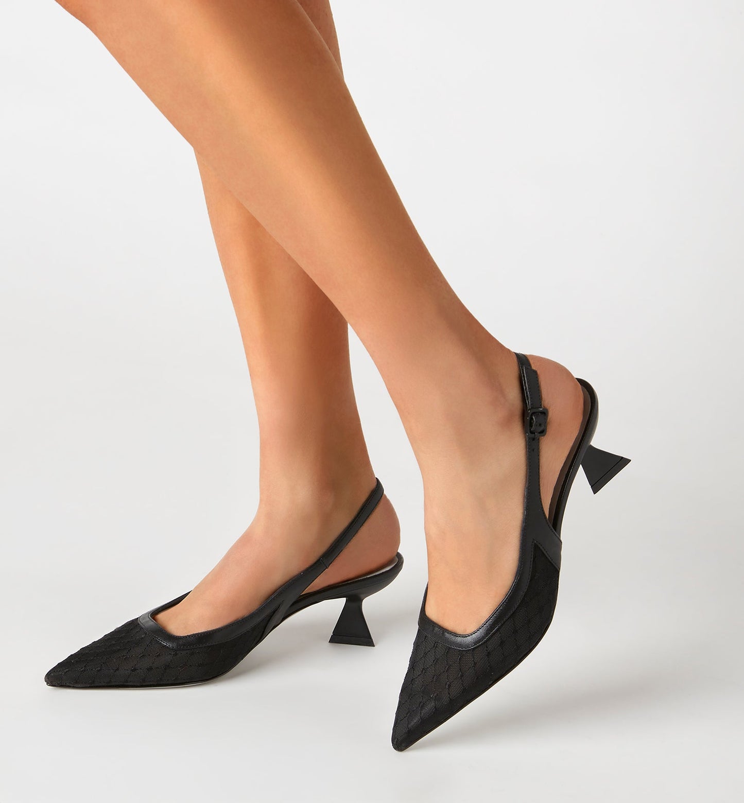 La Canadienne BEVELYN SLINGBACK MESH PUMP Women