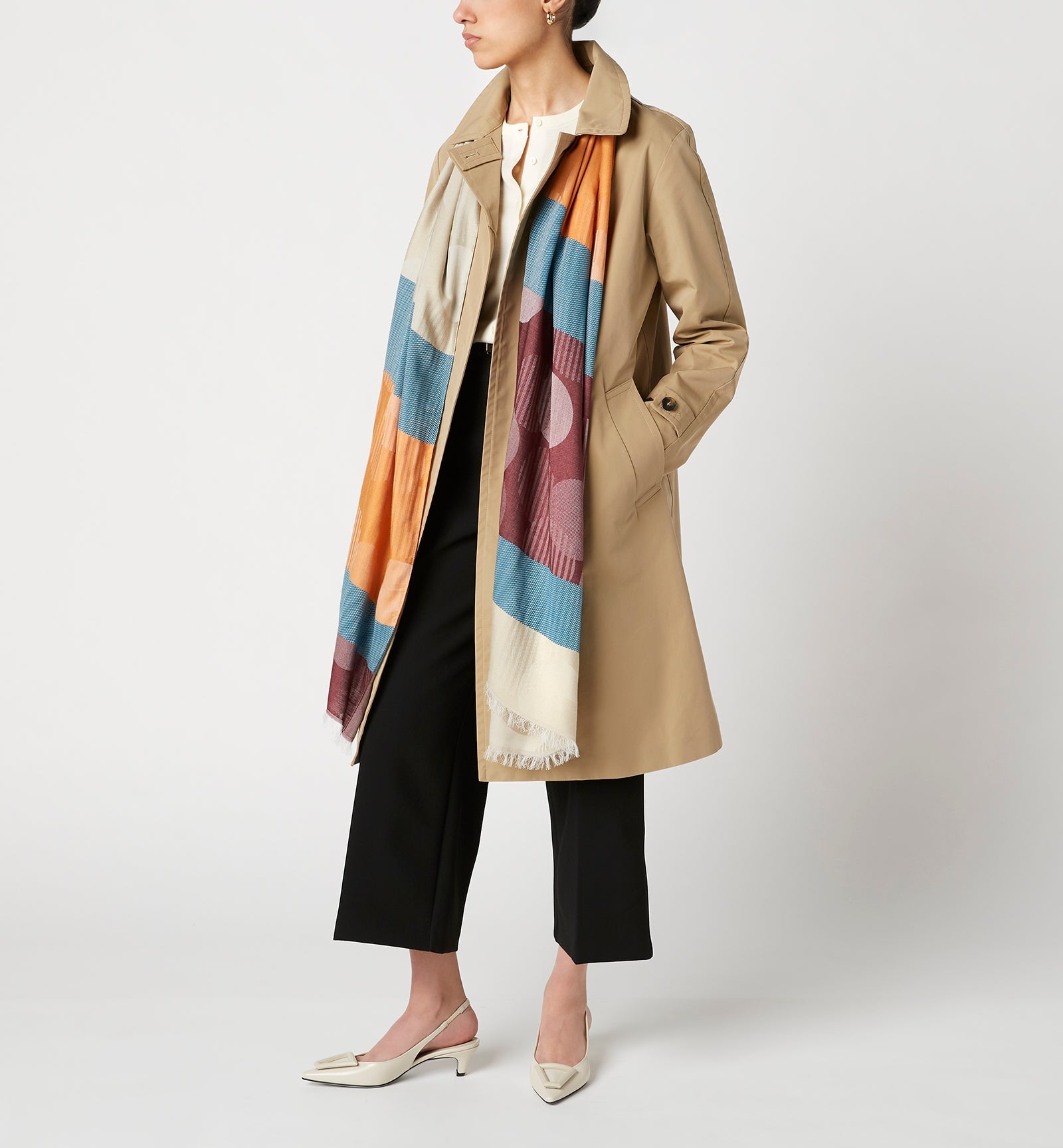 La Canadienne LUSTER CIRCULAR PATTERN SCARF Women